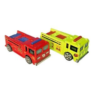Hot Wheels Vintage 1976 Red and Yellow Fire Eater Squad Engine Pumpers